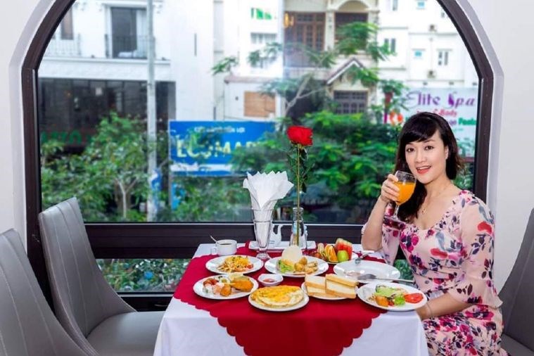 Royal Charm Hotel Đà Nẵng